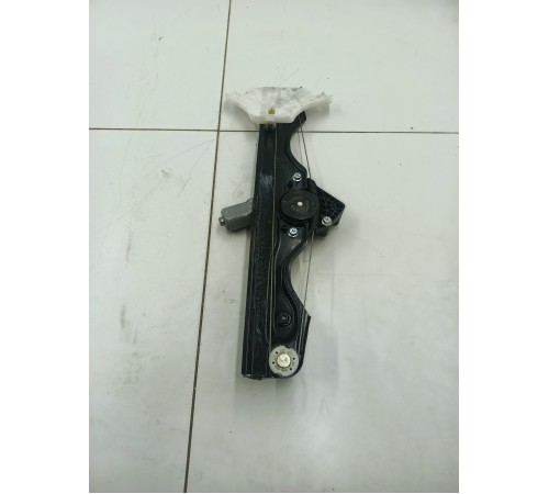 Стеклоподъёмник задний правый