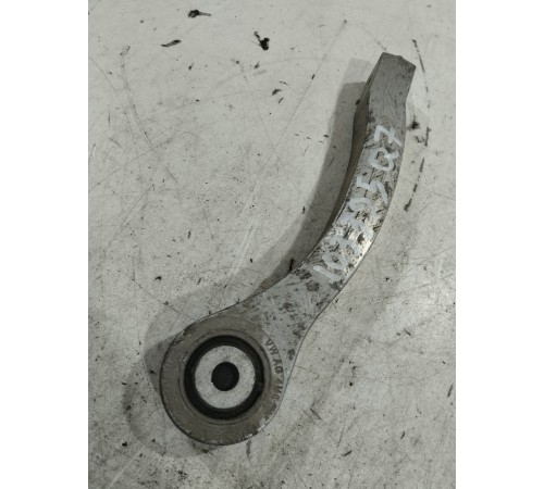 Стойка стабилизатора задняя