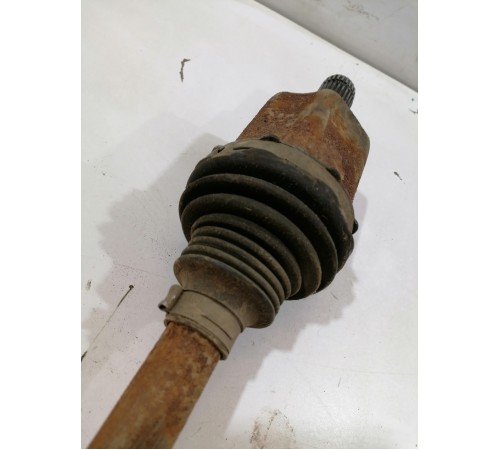 привод, полуось задний левый