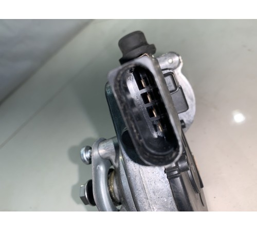 Моторчик стеклоочистителя (передний)