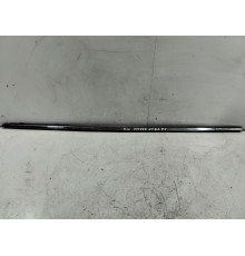 Уплотнитель стекла (передний левый наружный)