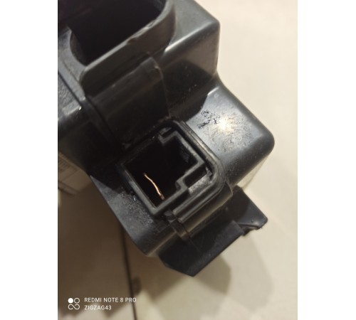 Клемма аккумулятора плюсовая