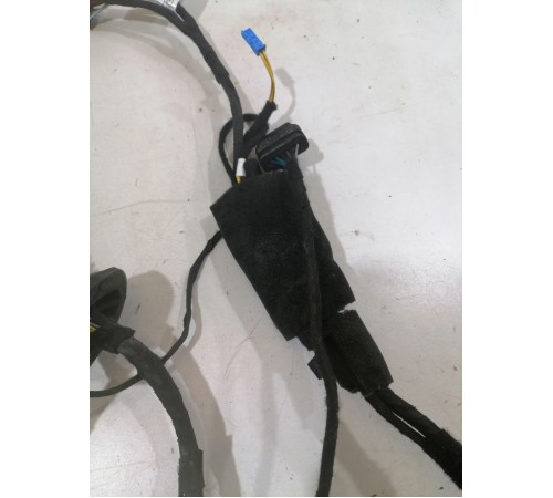 Электропроводка двери задняя правая