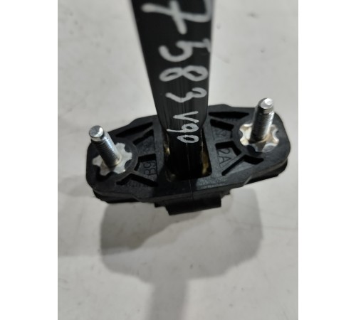 Ограничитель двери(задний правый)