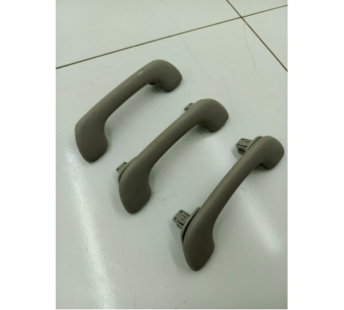 Комплект потолочных ручек 3 шт.