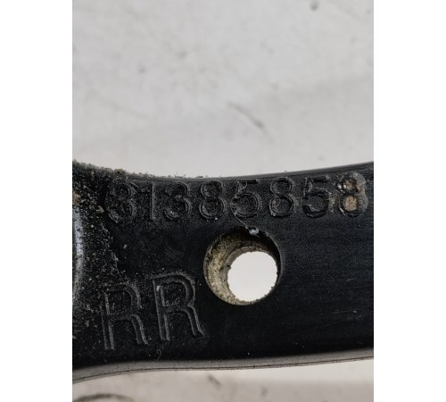 Ограничитель двери(задний правый)