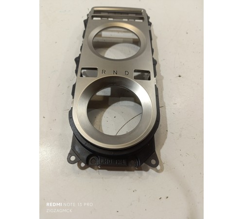 Накладка центральной консоли декоративная