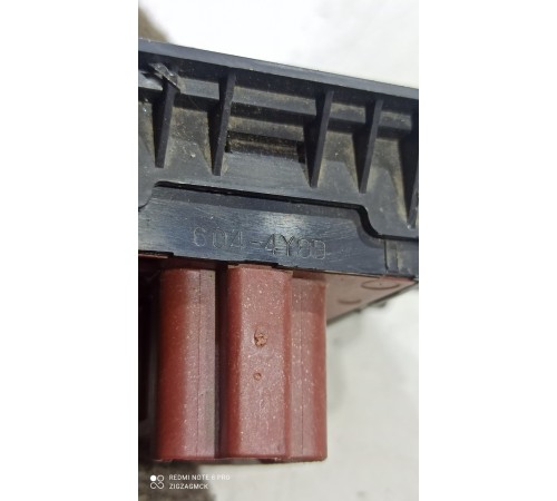 Джойстик управления регулировкой зеркал