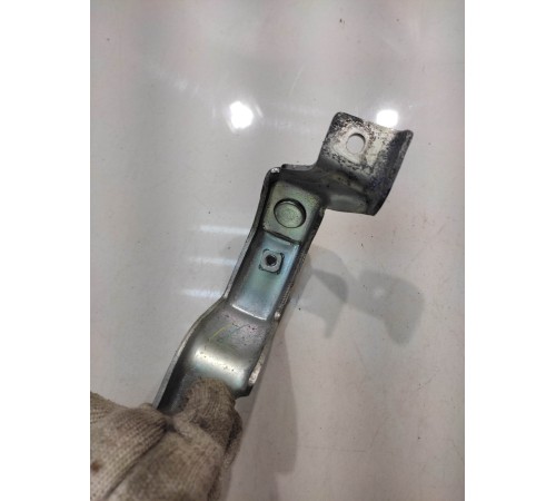 Крепеж кузова