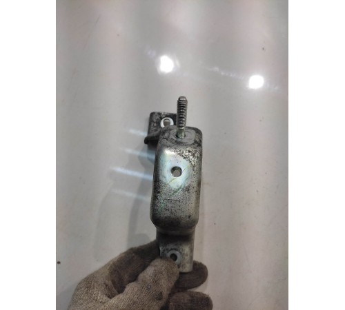 Крепеж кузова