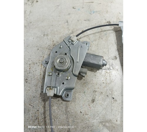 Стеклоподьемник задний левый