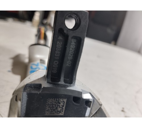 Ручка двери (задняя левая внешняя)