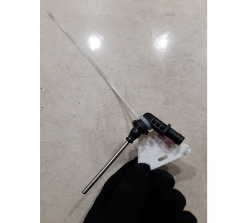 Датчик температуры охлаждающей жидкости в термостате