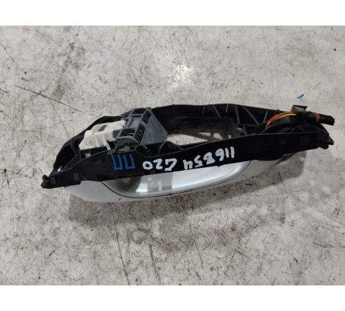 Ручка двери передняя правая