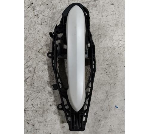 Ручка двери передняя правая