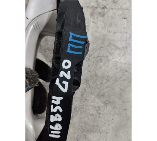 Ручка двери передняя правая