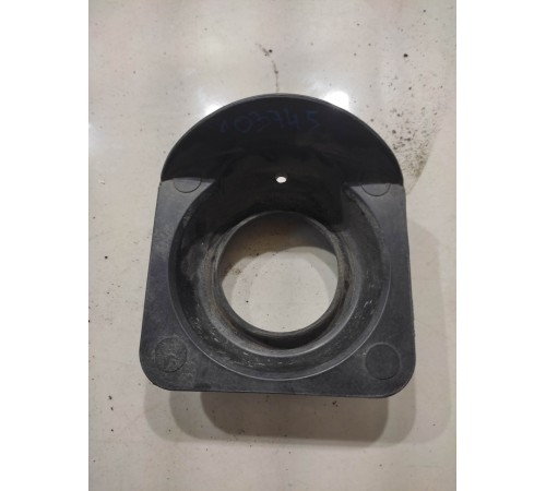 Пыльник заливной горловины