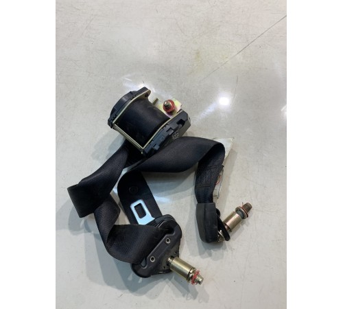 Ремень безопасности (задний, правый)