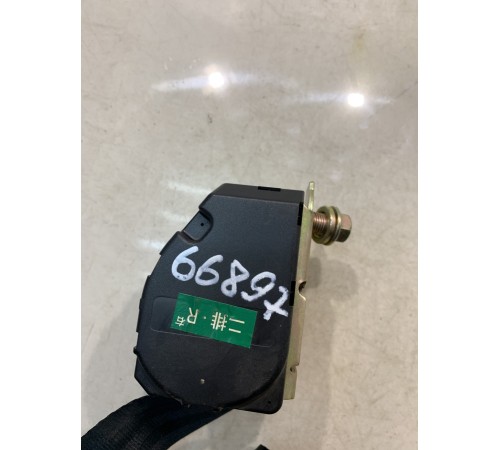 Ремень безопасности (задний, правый)