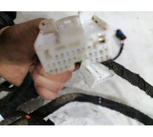 Проводка двери передняя правая