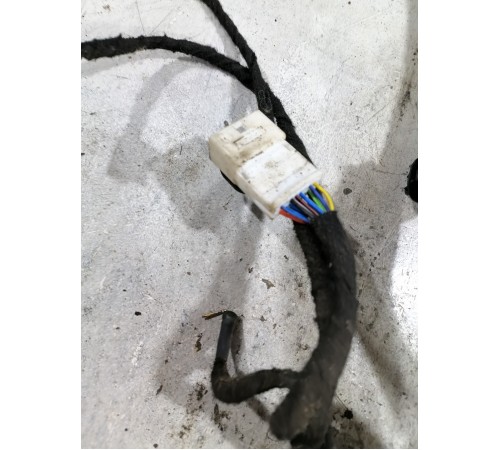 Проводка двери передняя правая