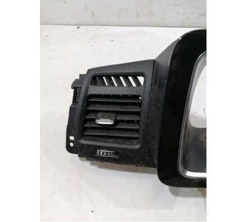 Накладка панели приборов, торпедо левая