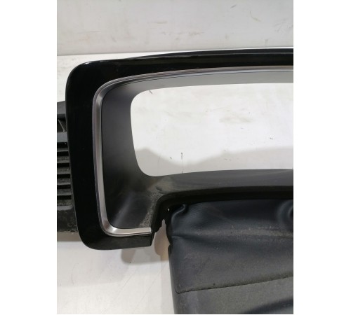 Накладка панели приборов, торпедо левая