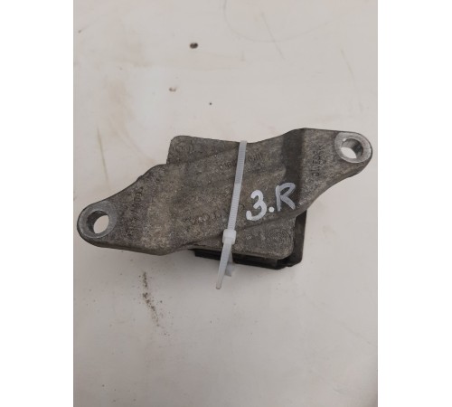 Кронштейн(подушка) кузова задняя правая