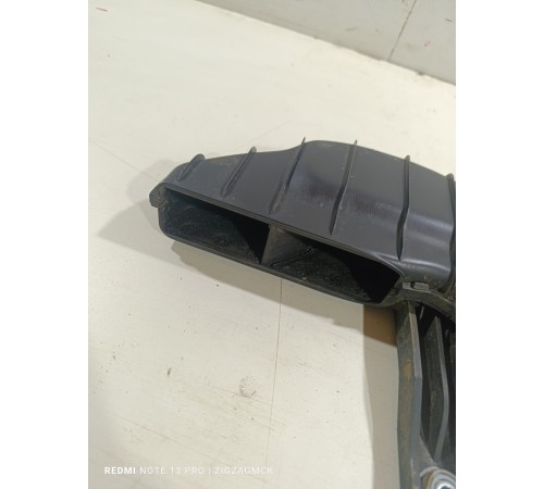 Воздухозаборник воздушного фильтра