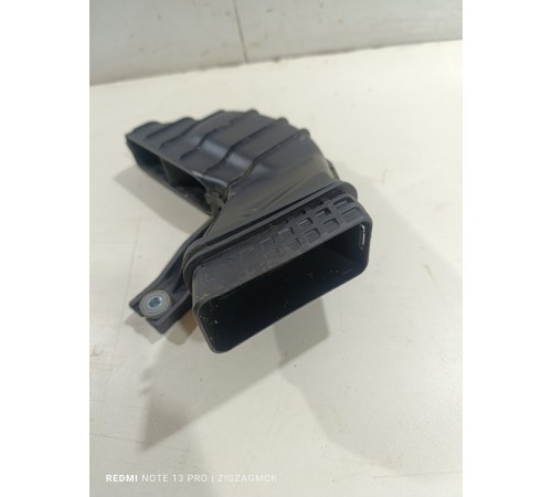 Воздухозаборник воздушного фильтра