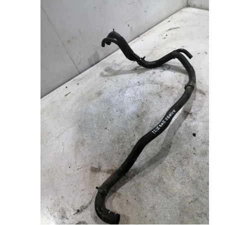 Патрубок системы охлаждения