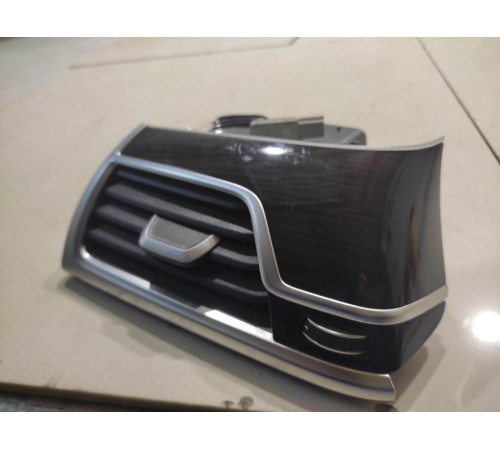 Воздушный дефлектор(левый)