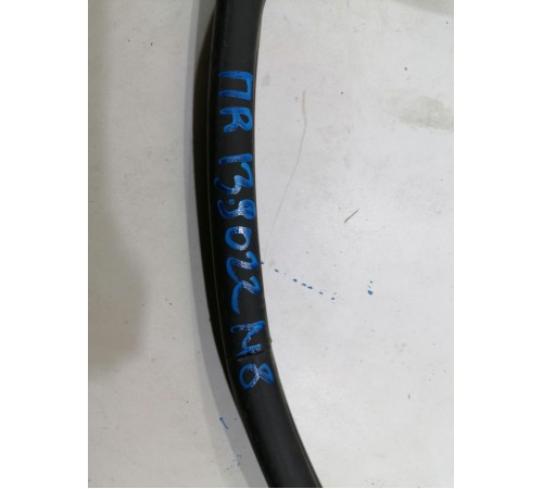 Уплотнитель проема двери (передний правый