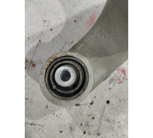 Рычаг подвески(задний правый)