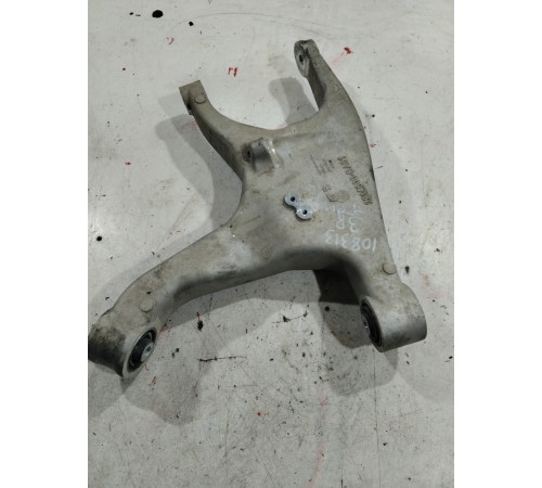 Рычаг подвески(задний правый)