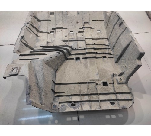 Защита днища (задняя левая)