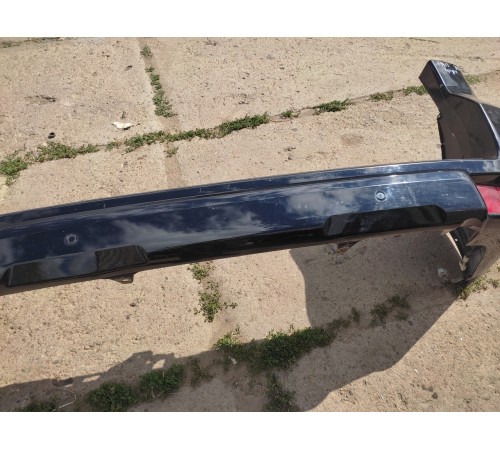 Бампер задний в сборе