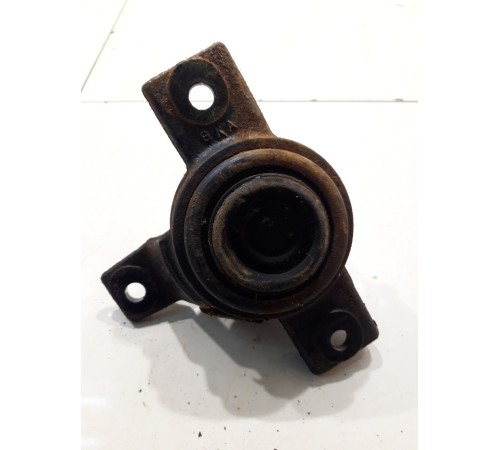 Опора двигателя