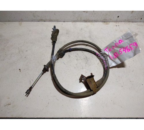 Трос стояночного тормоза правый