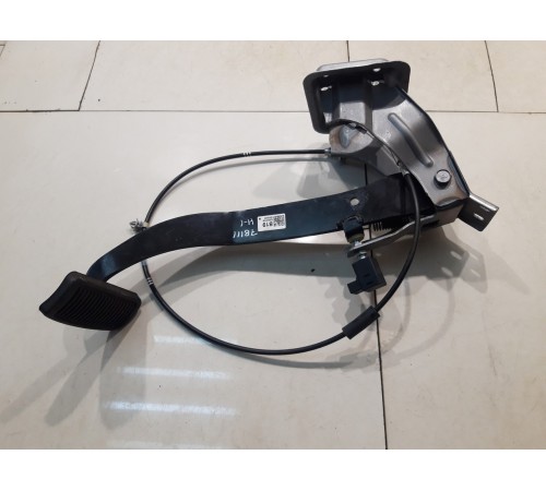 Педаль тормоза