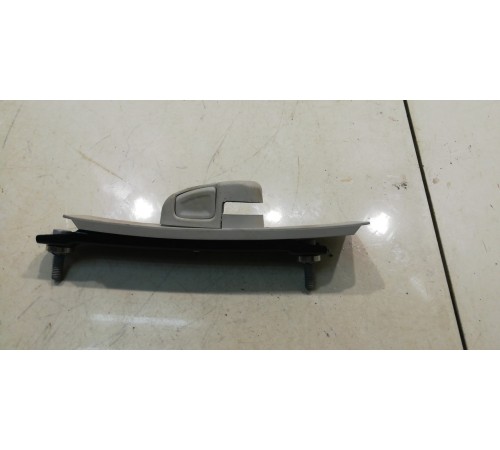 Кронштейн ремня безопасности(левый)