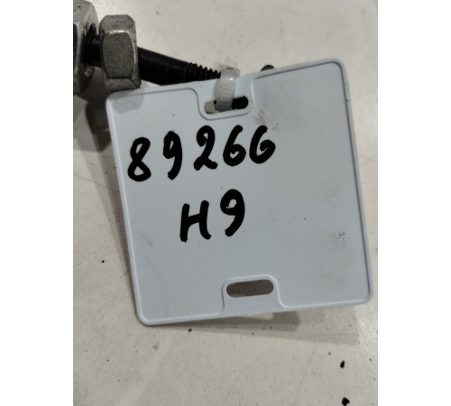 Крепление аккамулятора