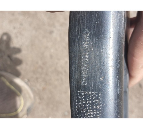 Рычаг передний правый