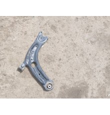 Рычаг передний правый