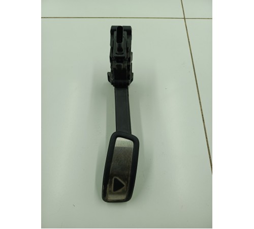 Педаль акселератор (газа)