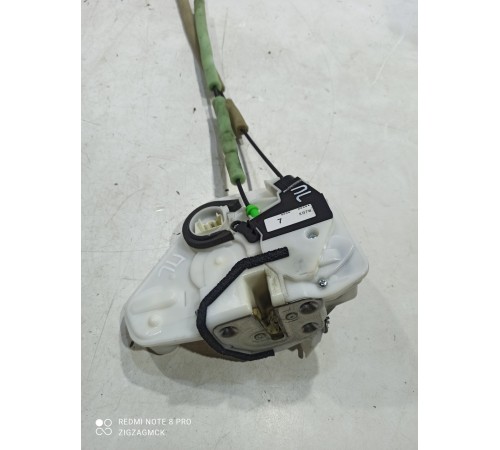 Замок двери (передний левый)