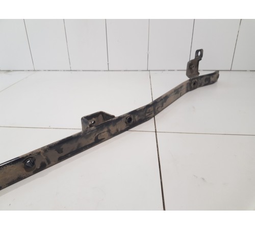 Усилитель бампера нижний