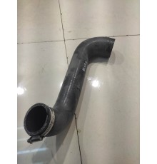 Патрубок системы охлаждения