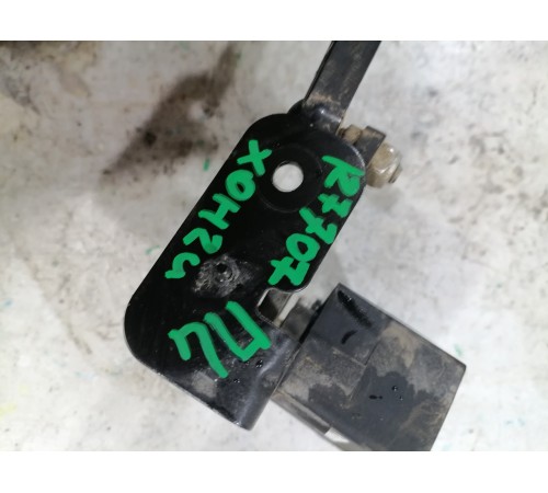 Датчик высоты дорожного просвета передний левый