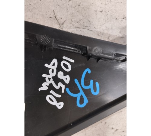 Накладка (молдинг) двери задняя правая